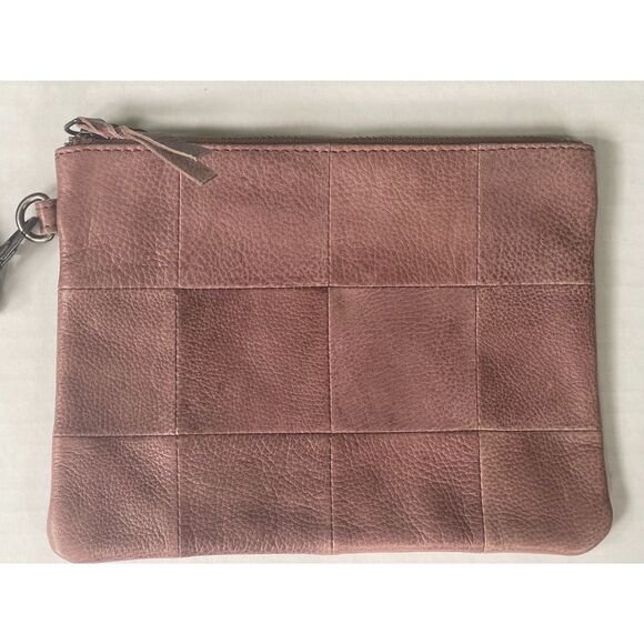 Latico Leather Clutch Wristlet Handbag Quilted Pattern Zipper - Picture 2 of 3